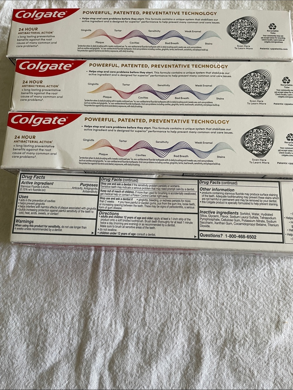 Colgate Total Deep Clean Toothpaste - White - Picture 3 of 4